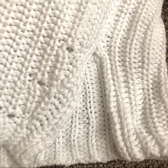 White Tie Sweater - Picture 6 of 7